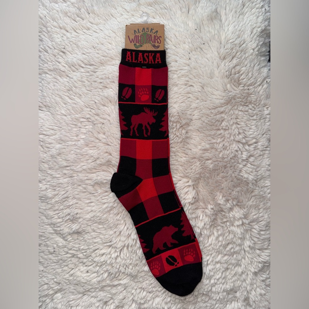 Alaska Socks Wild Pairs Crew Socks Unisex Size 6-12 Polyester Elastane Red Plaid